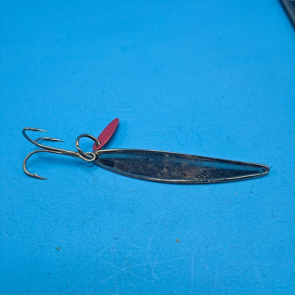 Vintage Silver Metal Fishing Spoon‎ Lure Red Accent Treble Hook 3.5" Classic